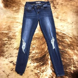 YMI • Juniors Size 3 Jeans
